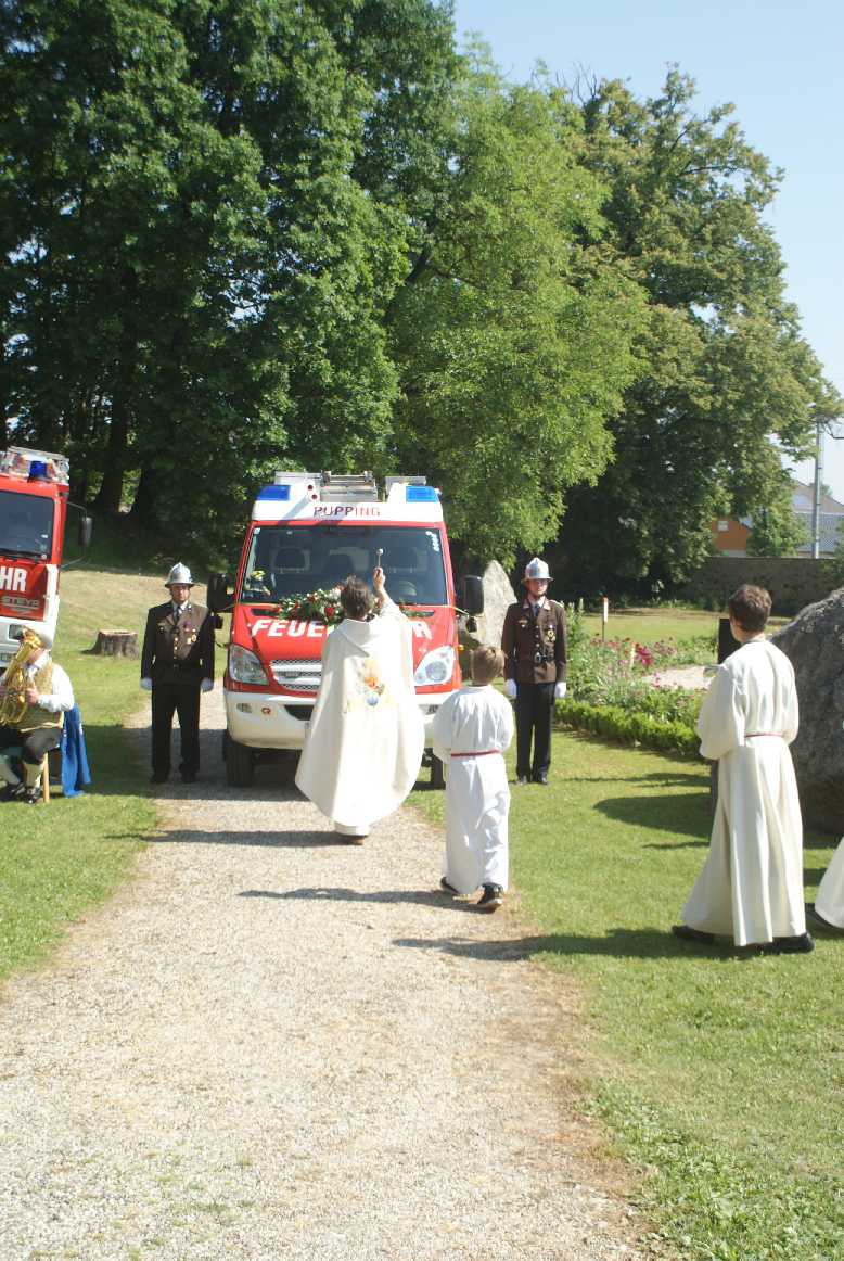 20110522 Fahrzeugsegnung (30)